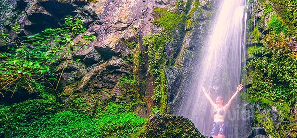 Iguassu Secret Falls + Transporte